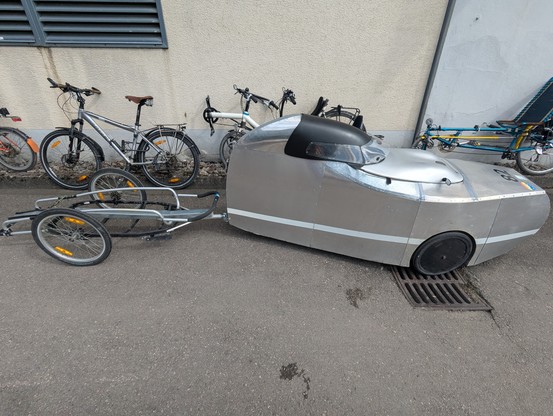 Velomobil mit Anhänger