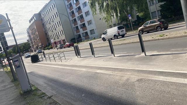 Berlin bike lanes